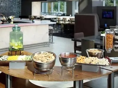 Hotel Embassy Suites By Hilton Charlotte Uptown