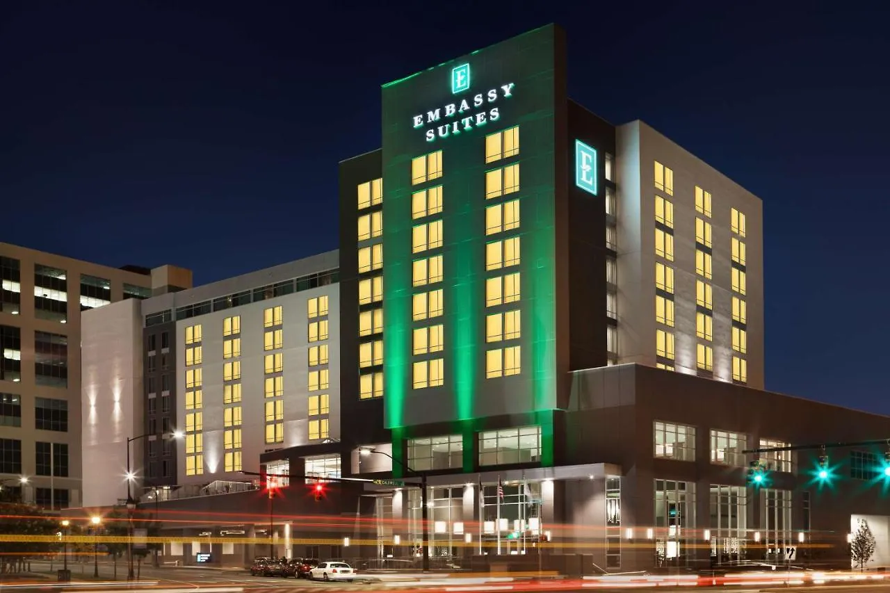 Hotel Embassy Suites By Hilton Charlotte Uptown