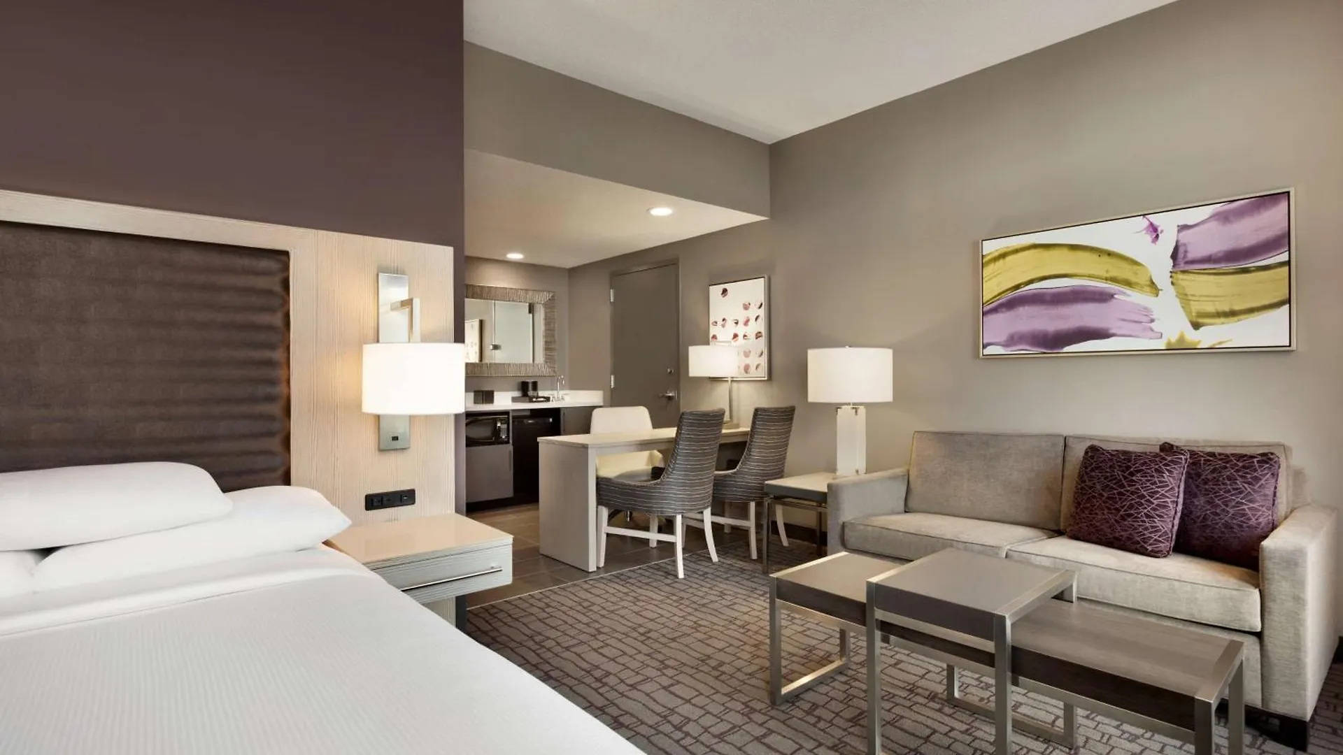 Embassy Suites By Hilton Charlotte Uptown