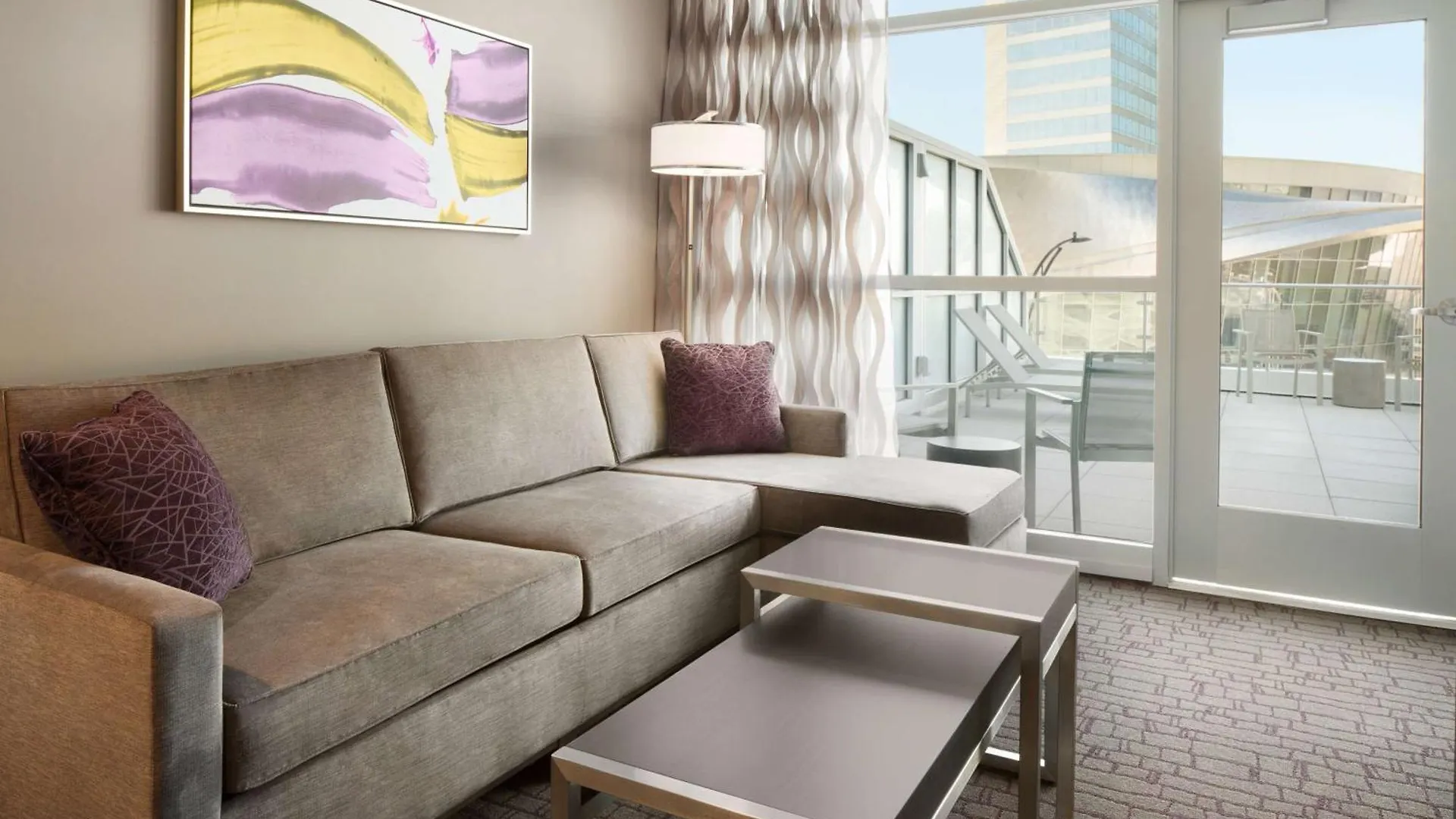 Embassy Suites By Hilton Charlotte Uptown 4*,  United States