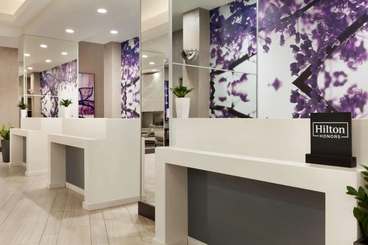 Hotel Embassy Suites By Hilton Charlotte Uptown