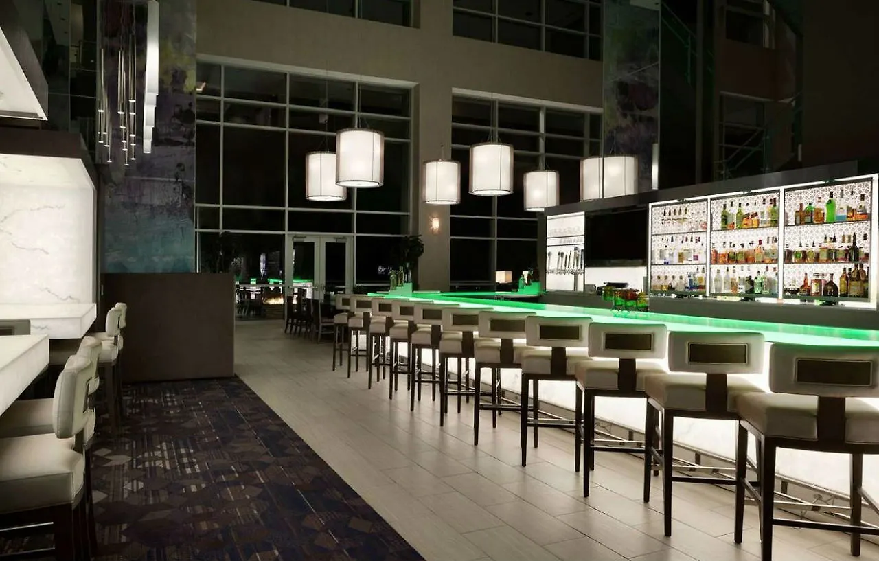 Embassy Suites By Hilton Charlotte Uptown 4*,